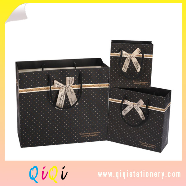Black paper gift bag with bowknot