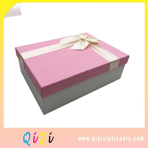 Customized high quality delicate three -piece gift packing box with bowknot 