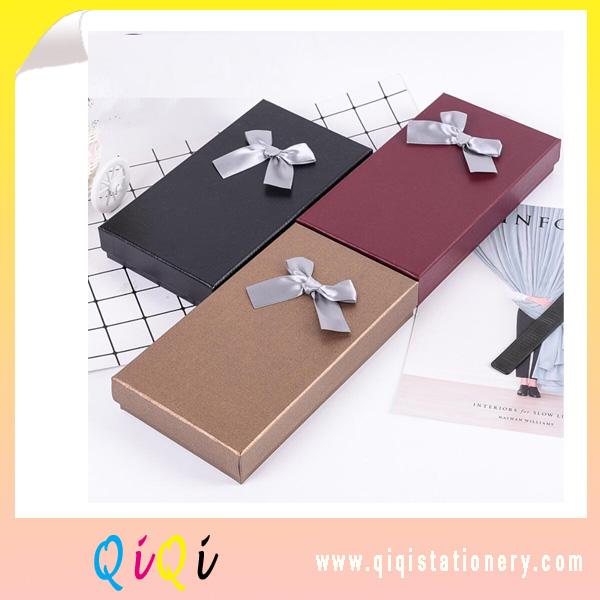 Customized gift packing box purse paper package box